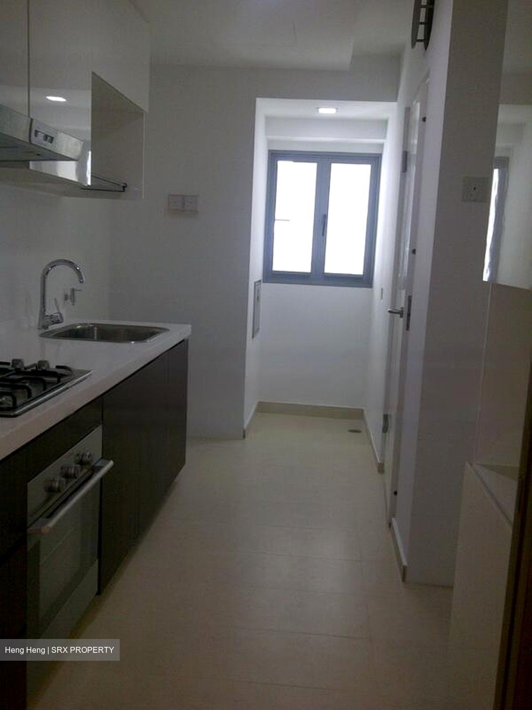Waterfront Waves (D16), Condominium #481705261